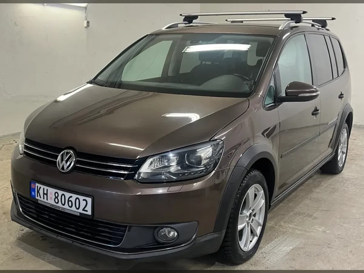 2012 Volkswagen Touran - 2,0 TDi Cross/Aut./Skinn/H-feste/140hk/Ny EU/Navi