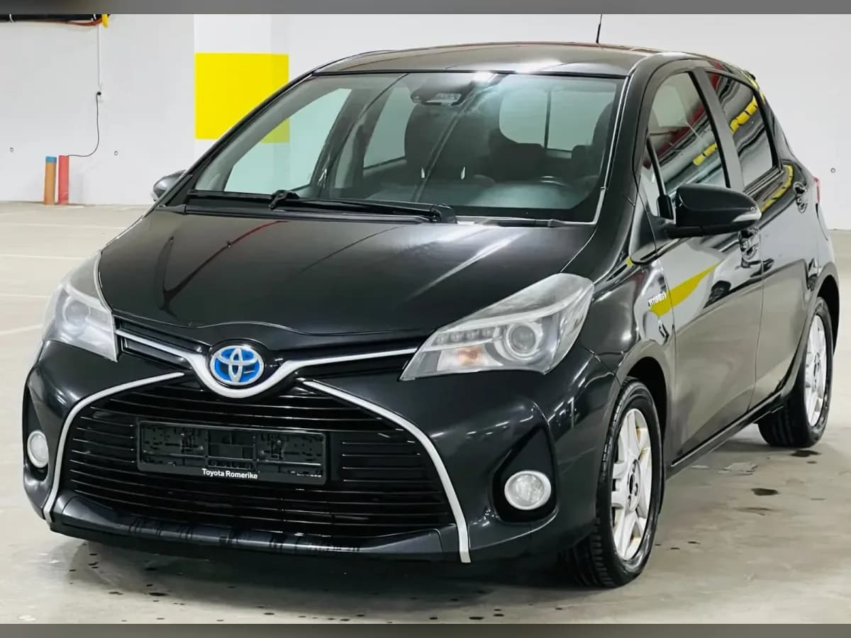 2015 Toyota Yaris - 1,5 VVT-I HYBRID Aut./Navi/Pano/Delskinn