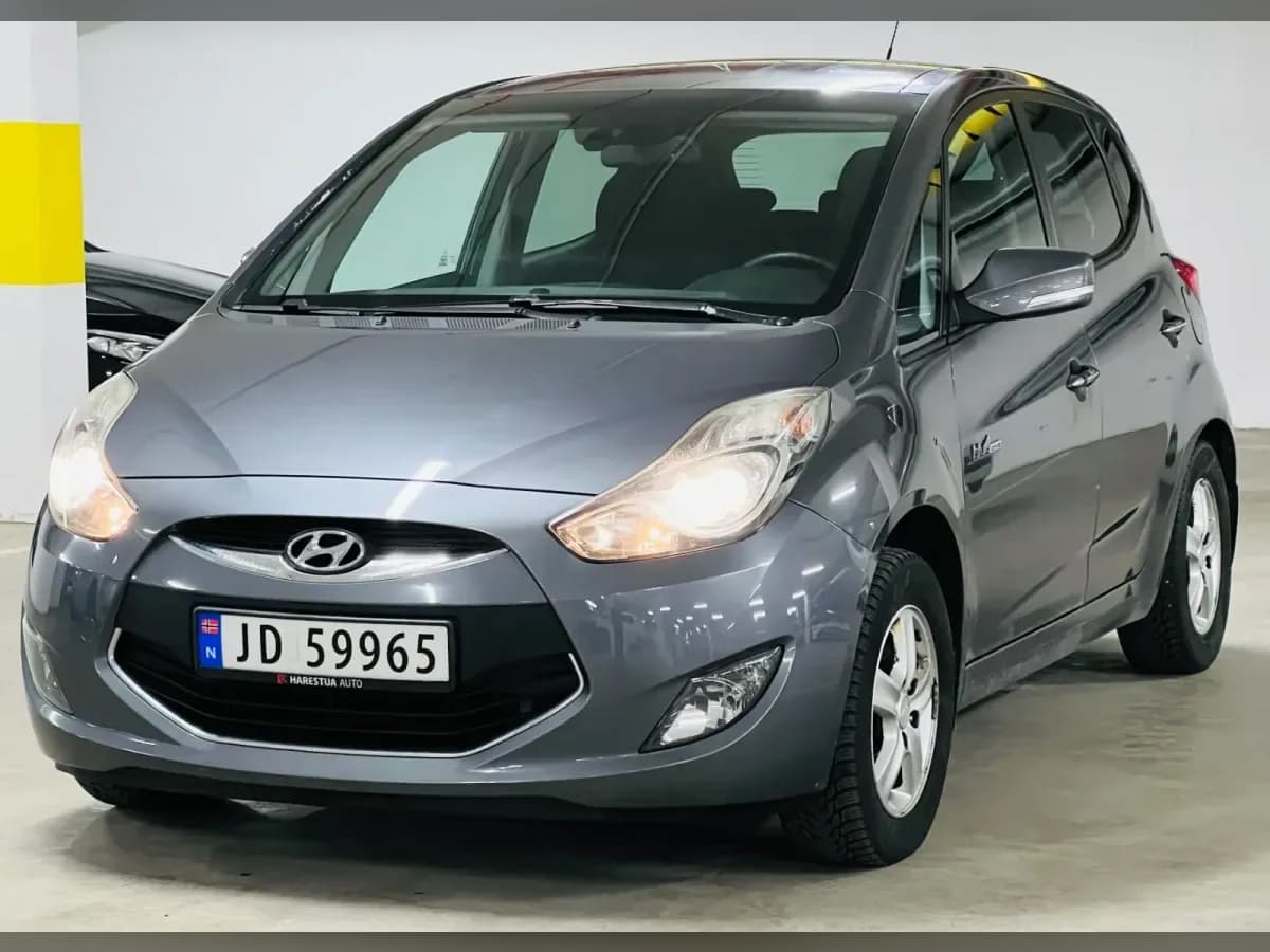 2011 Hyundai ix20 - 1,4 BlueDrive Navi/Dab+/AC/R-kam/H-feste,m.m…