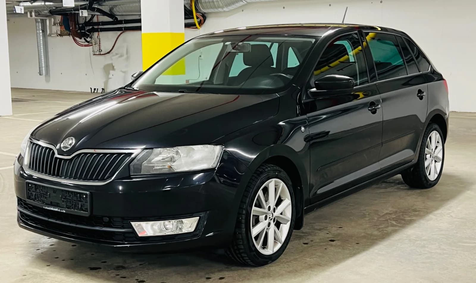 2014 Skoda Rapid Spaceback - 1,2 TSi Navi/H-feste/Motor- og kupevarmer/EU 6.28 – bilde 1 av 43