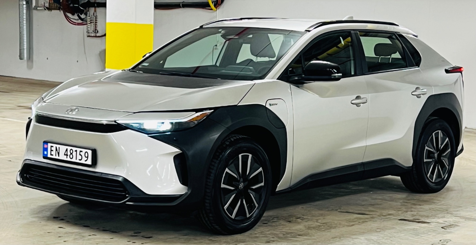 2025 Toyota bZ4X - Active Tech/Navi/Rekkevidde 512 km/ACC/4 års Garanti